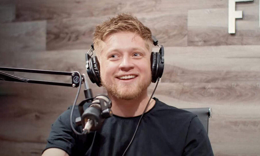 Aaron Vankampen Net Worth